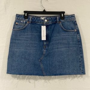 NWT TOPSHOP Raw Hem Denim Mini Skirt Size 12